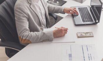 How Payroll & Time Management Systems Can Reduce Your Operational Costs